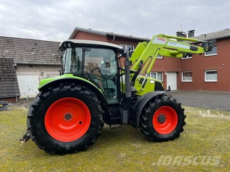 CLAAS ARION 440 Tratores Agrícolas usados