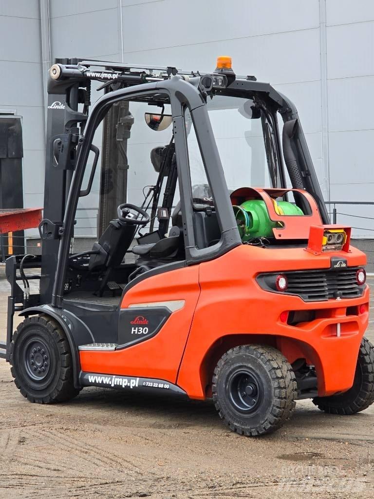 Linde H30T-01 Empilhadores a gás