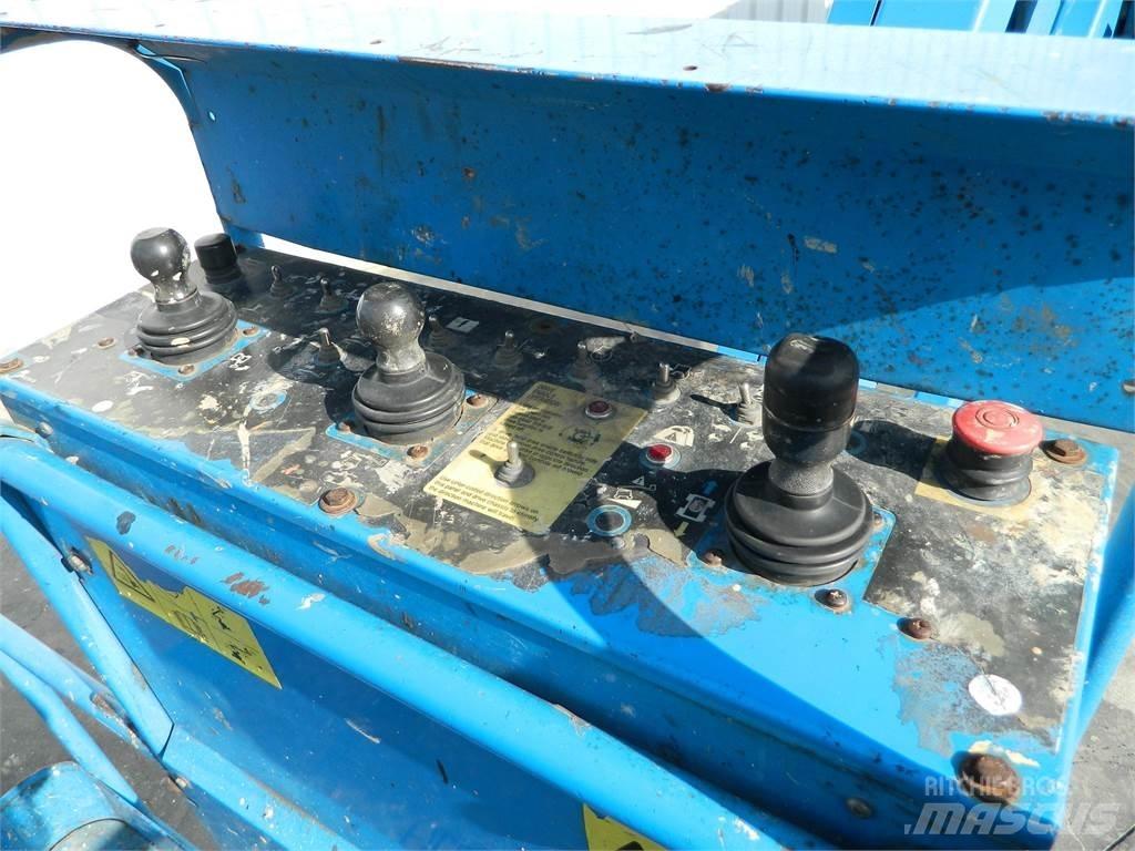 Genie Z45 25J Elevadores braços articulados