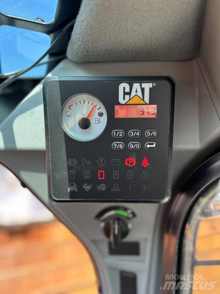 CAT 262 D Carregadoras de direcção deslizante