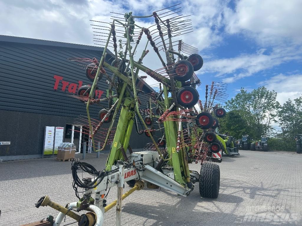 CLAAS Liner 3500 Ancinho virador