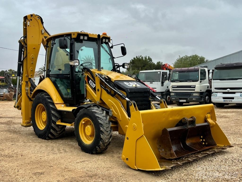 CAT 432 F Retroescavadoras
