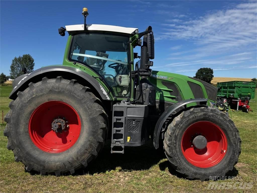Fendt 828 Vario Tratores Agrícolas usados