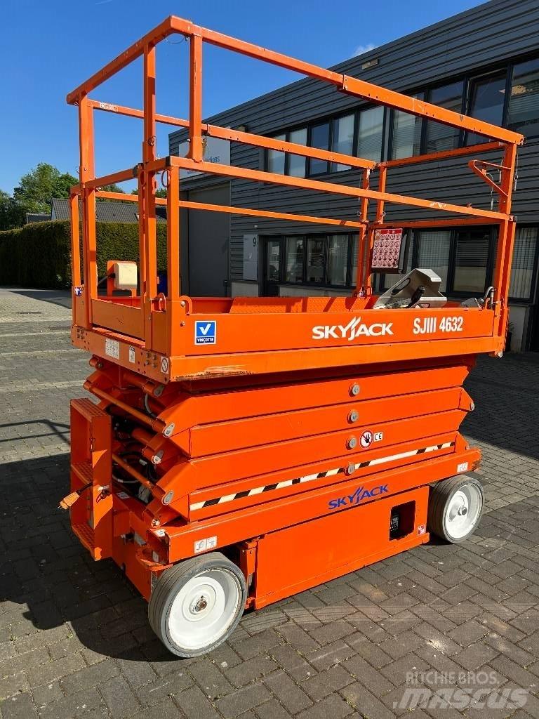 SkyJack SJ III 4632 Elevadores de tesoura