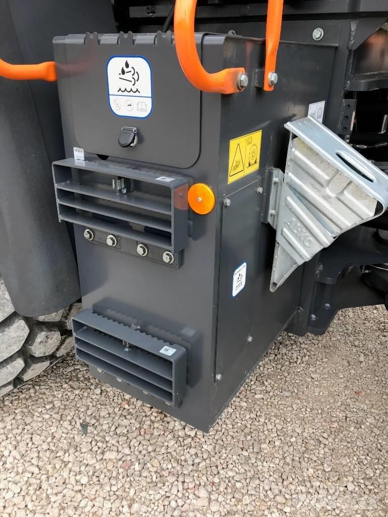 Develon DL 320-7 Pás carregadoras de rodas