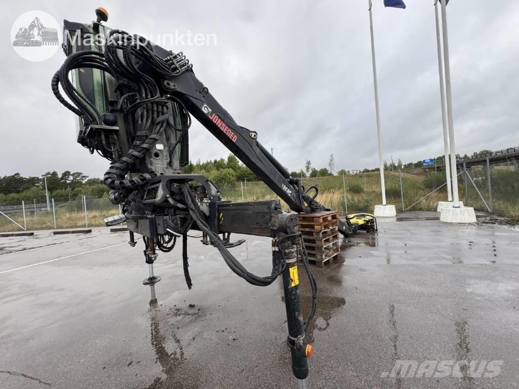 Jonsered J 1088 S Gruas para troncos