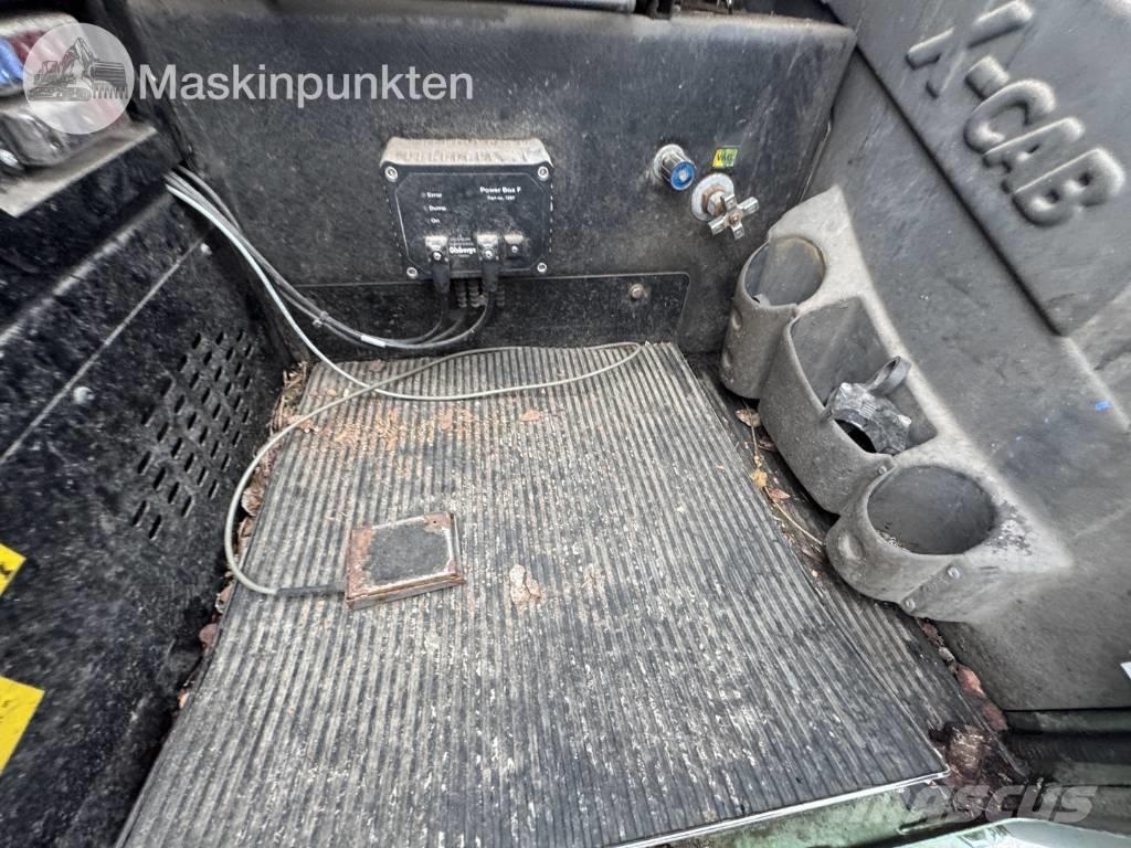 Jonsered J 1088 S Gruas para troncos