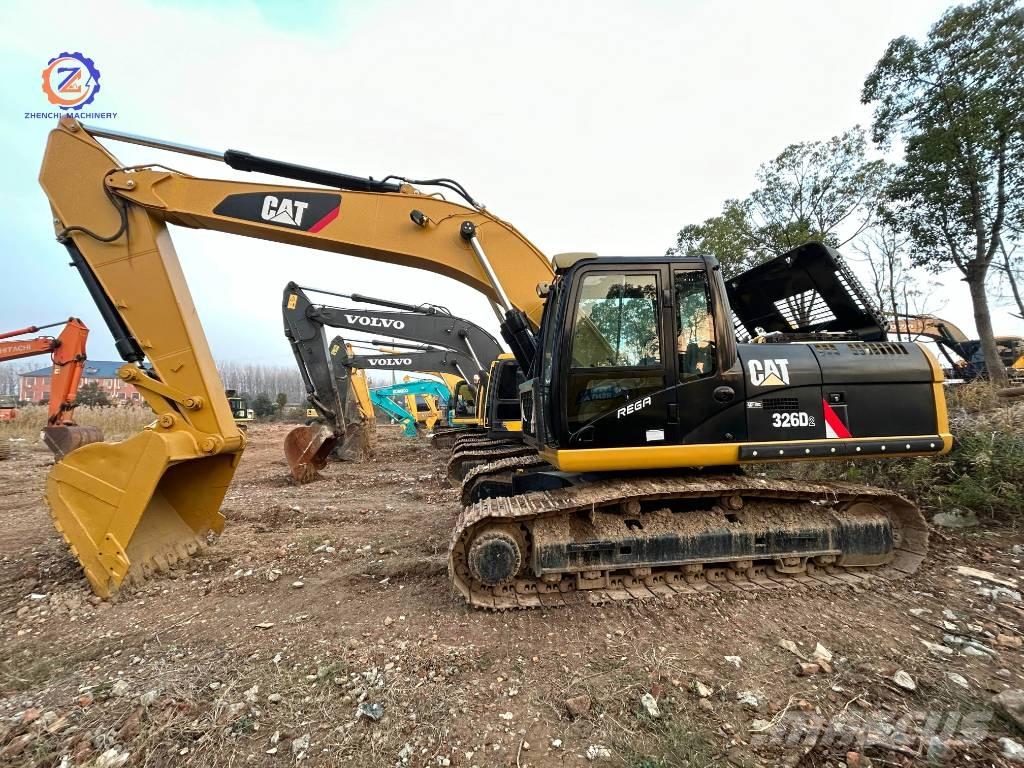 CAT 326 D Escavadoras de rastos