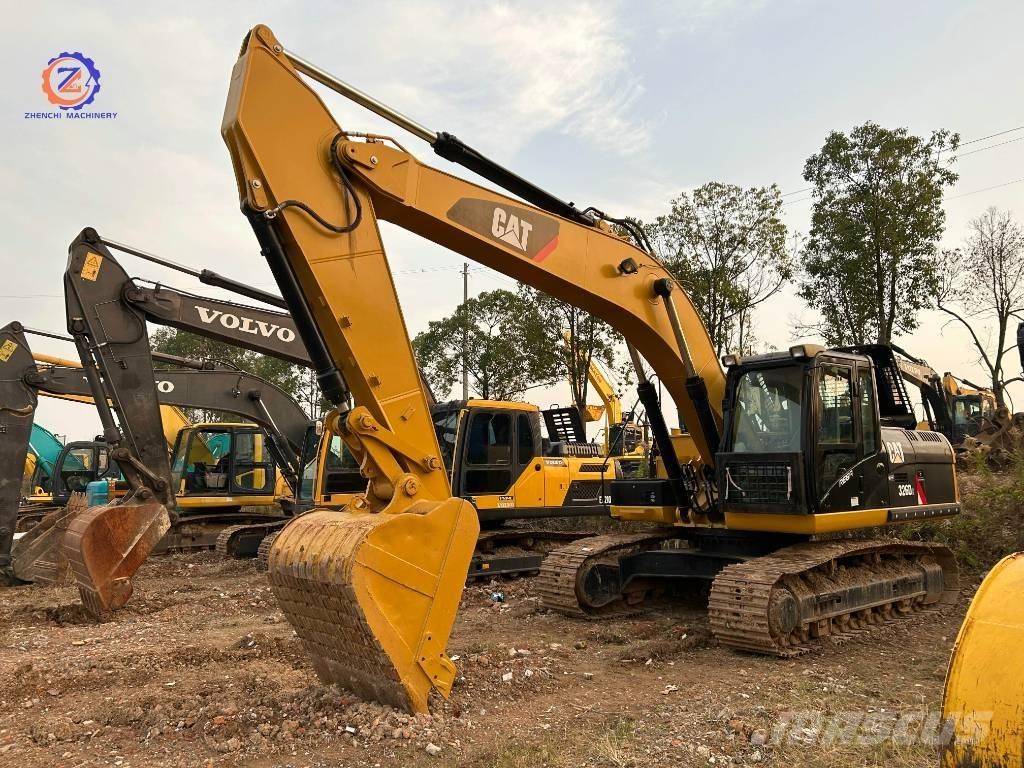 CAT 326 D Escavadoras de rastos