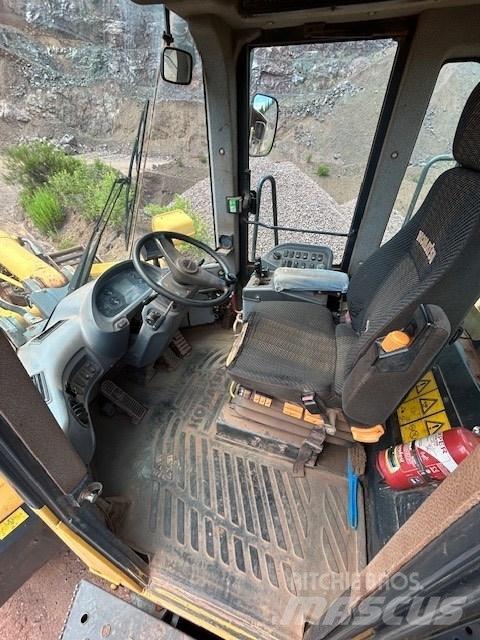 Komatsu WA 500-6 Pás carregadoras de rodas