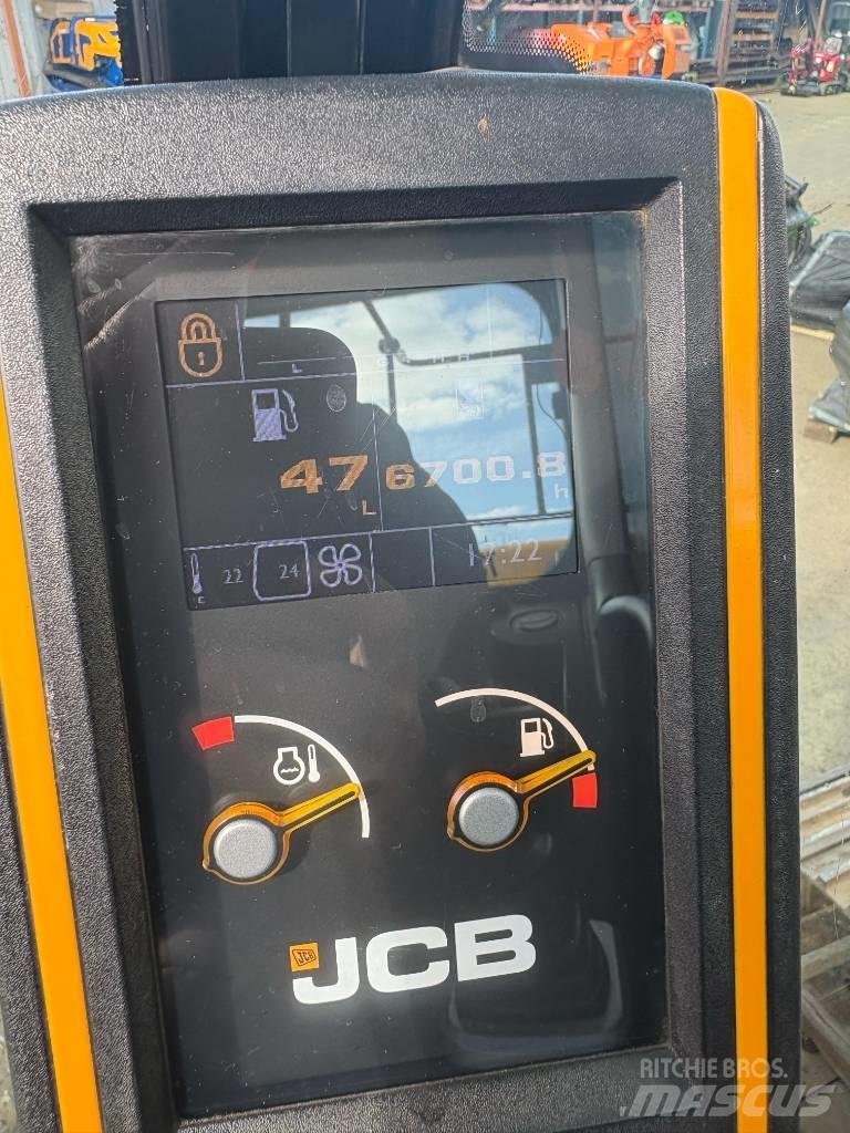 JCB JS 130 LC Escavadoras de rastos