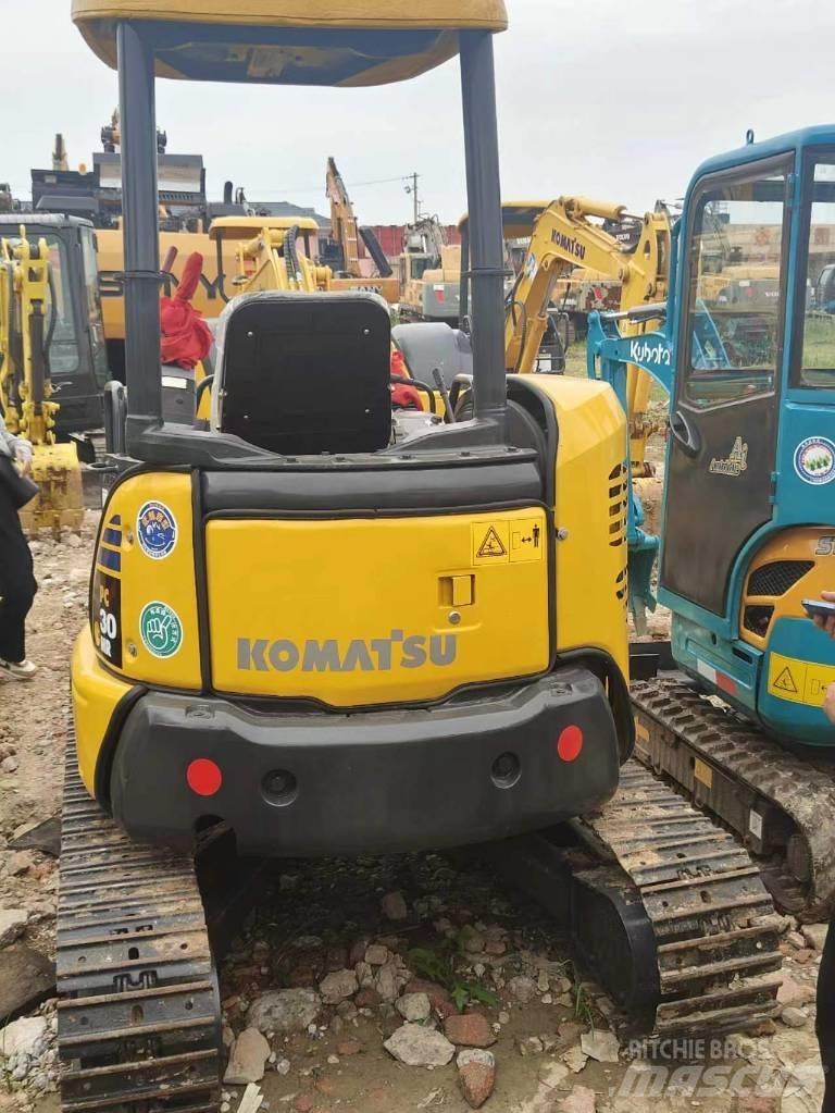 Komatsu PC 30 Mini Escavadoras <7t