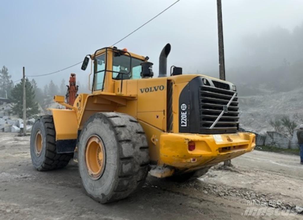 Volvo L 220 E Pás carregadoras de rodas