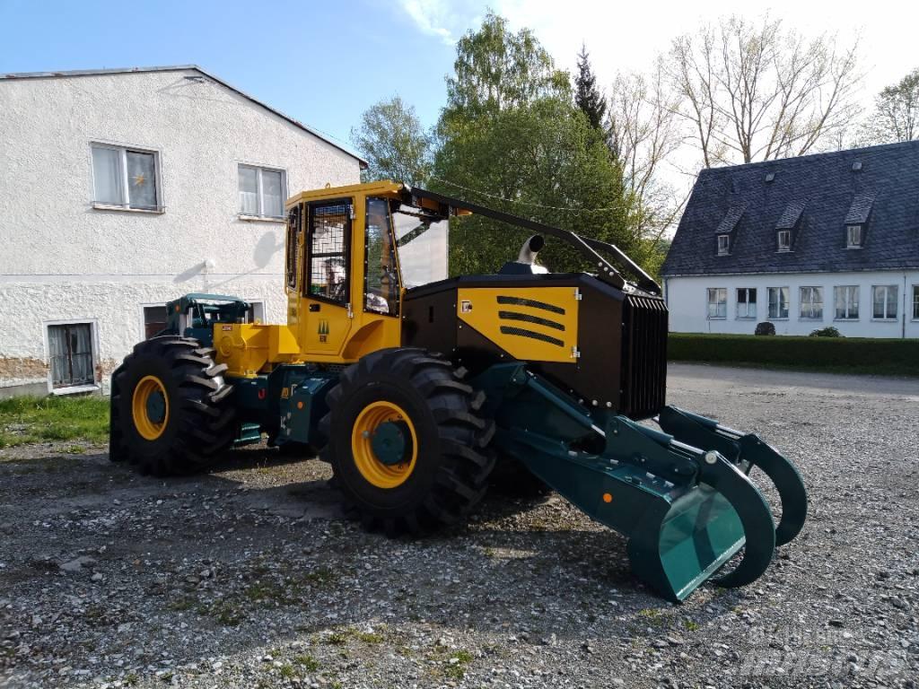 HSM 904S Tractores florestais