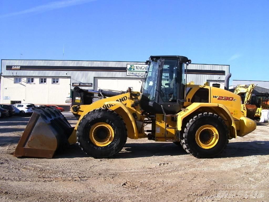 New Holland W 230 C Pás carregadoras de rodas