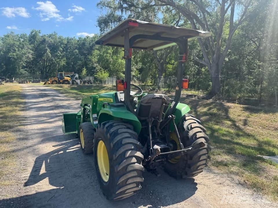John Deere 3038 E Tratores Agrícolas usados