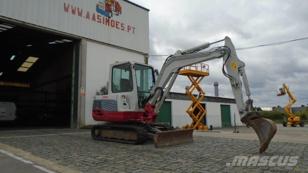Takeuchi TB 235 Mini Escavadoras <7t