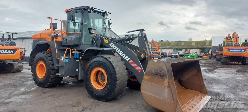 Doosan DL420-7 Pás carregadoras de rodas