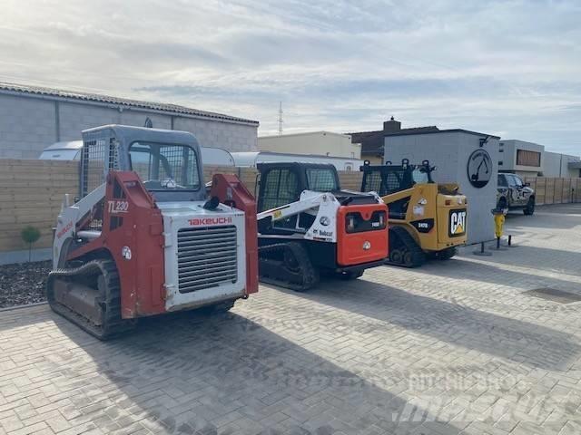 CAT 247 B 3 Carregadoras de direcção deslizante