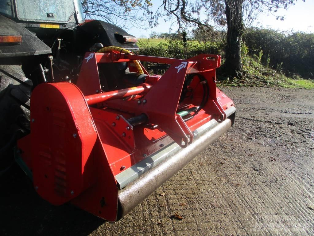 Kverneland FRD Gadanheiras e cortadores de folhas para pastos