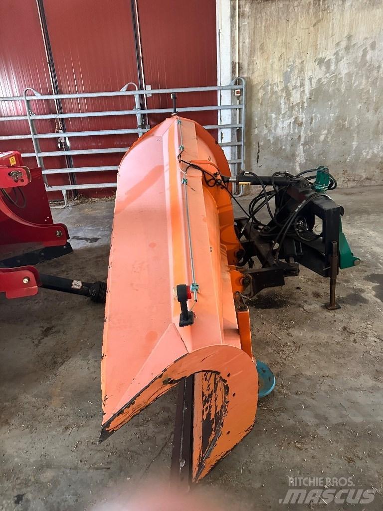FMG AA 300 Lâminas de neve e arados