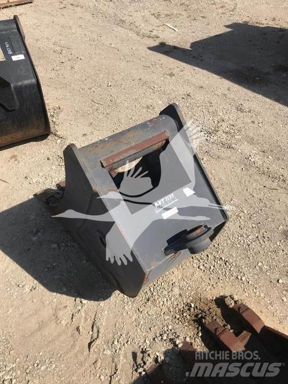  BU 12 BUCKET Baldes