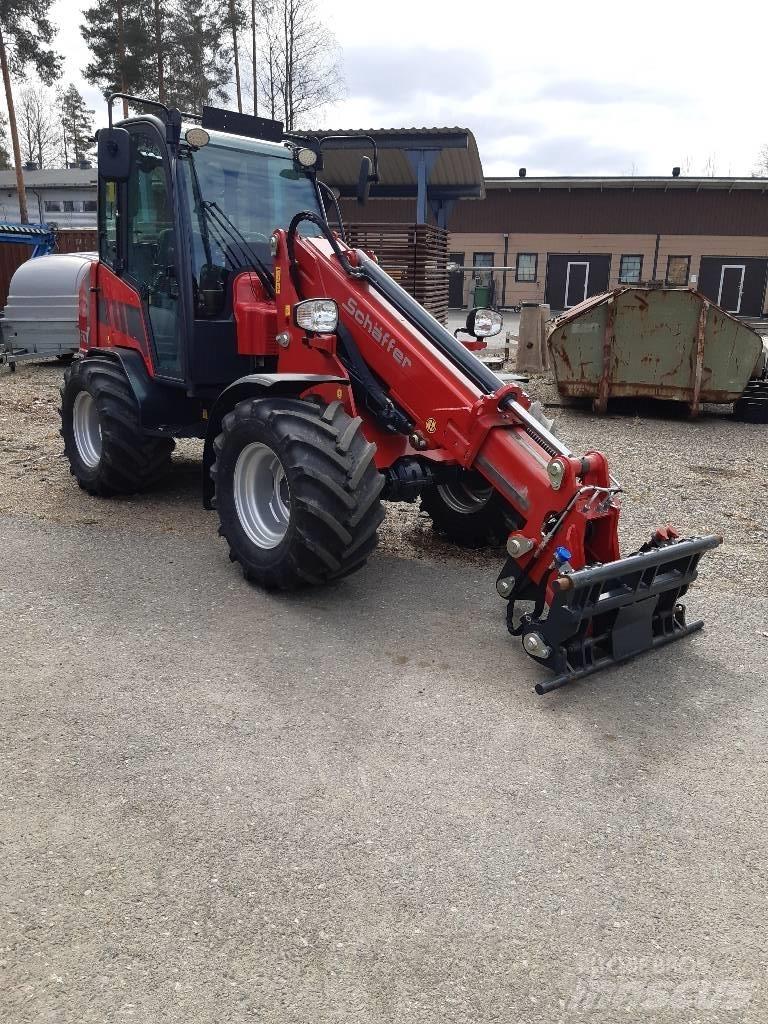 Schäffer 4670 T Carregadora multifunções