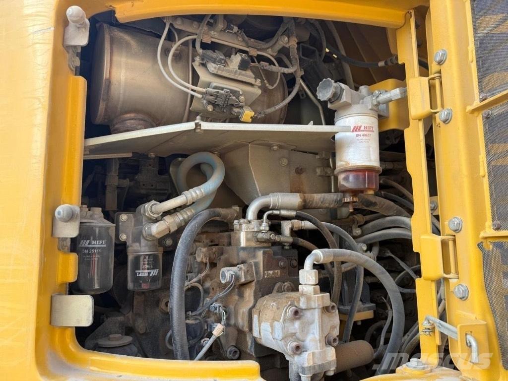 Komatsu PW 118 Escavadoras de rodas