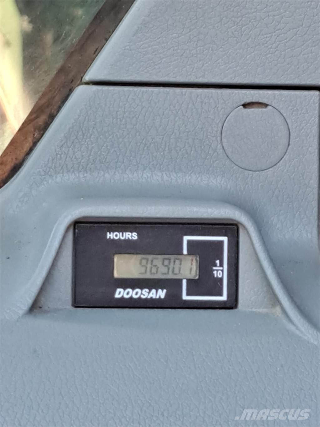 Doosan DX170W-5 Escavadoras de rodas