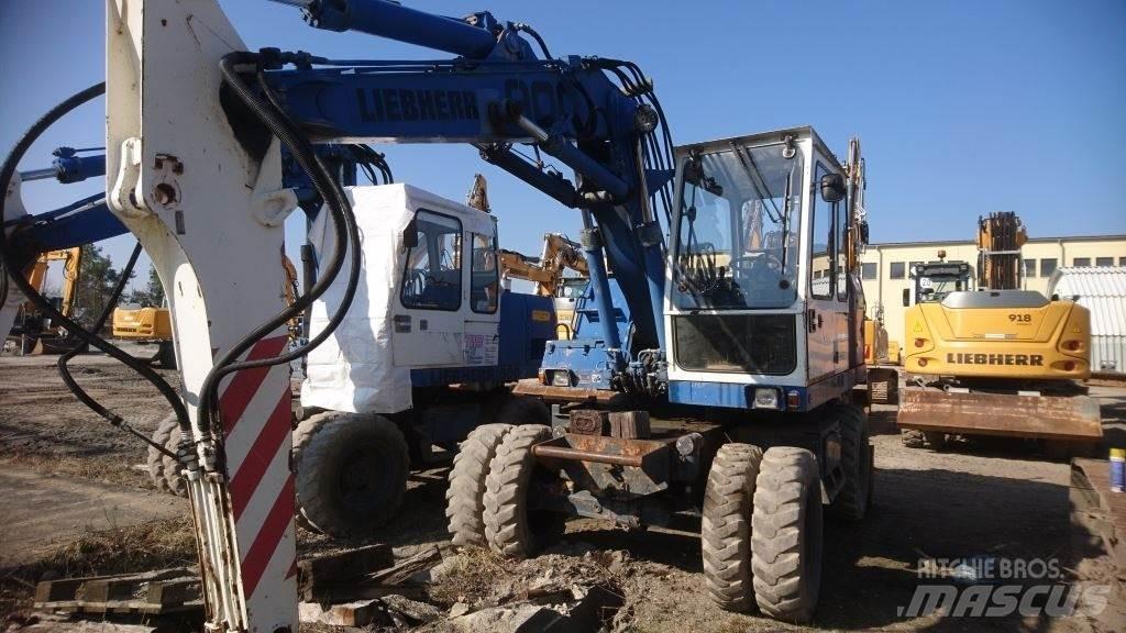Liebherr A900 Escavadoras de rodas