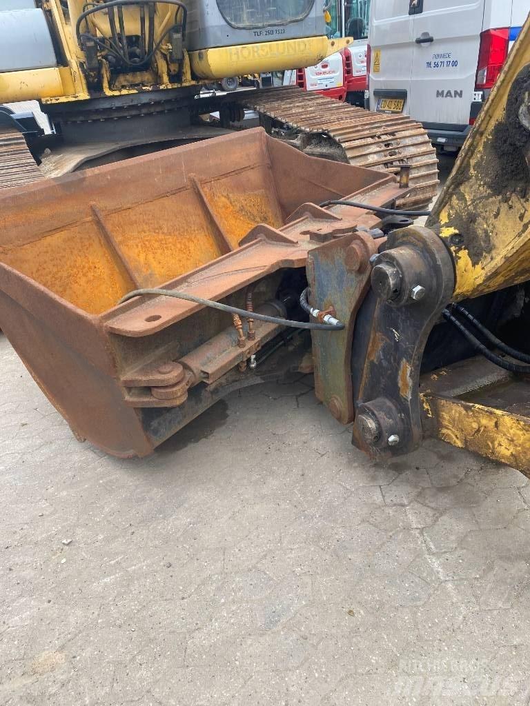 New Holland E 265 Escavadoras de rastos