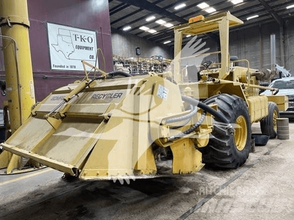 CAT D5K2 LGP Dozers - Tratores rastos