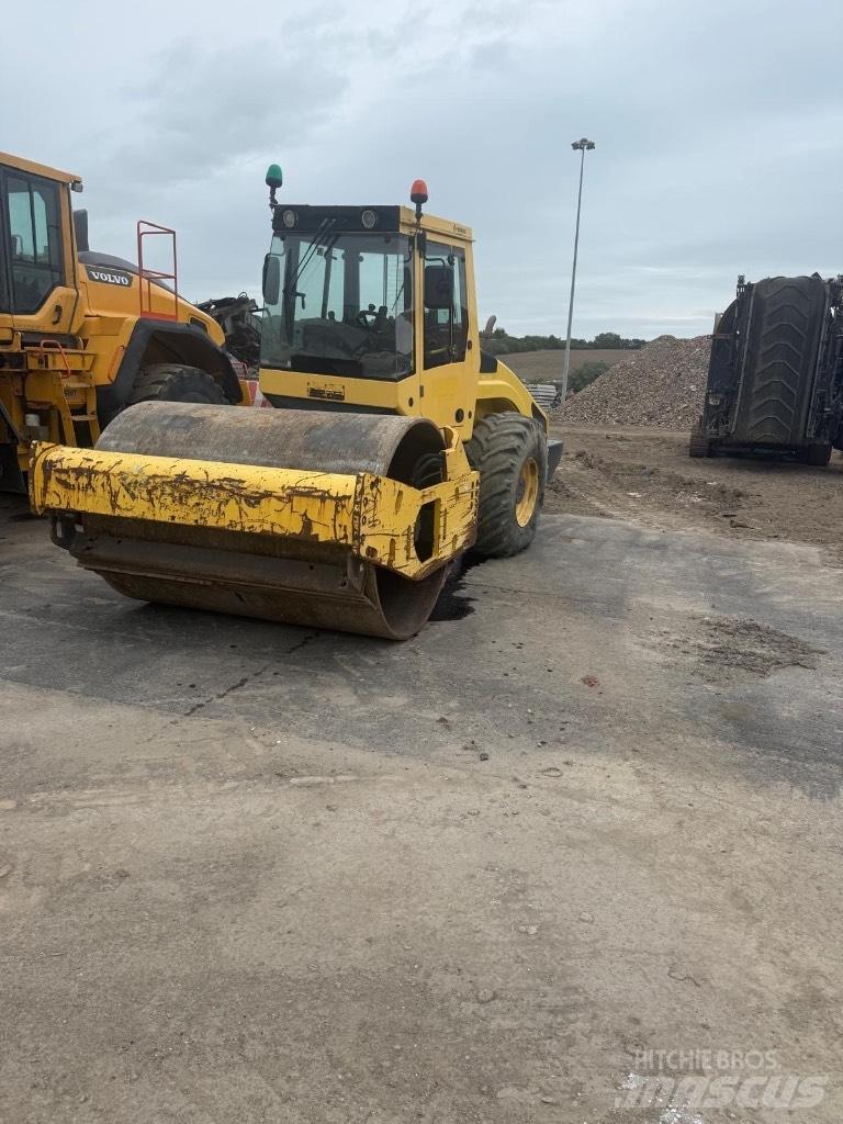 Bomag BW 213 D H-4 Cilindros Compactadores monocilíndricos