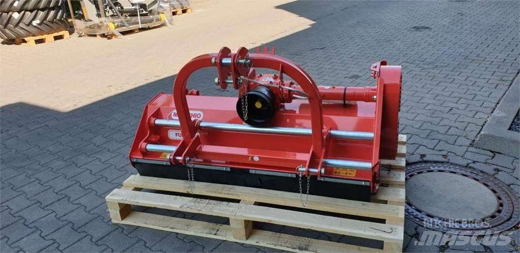 Maschio FURBA 140 Gadanheiras e cortadores de folhas para pastos