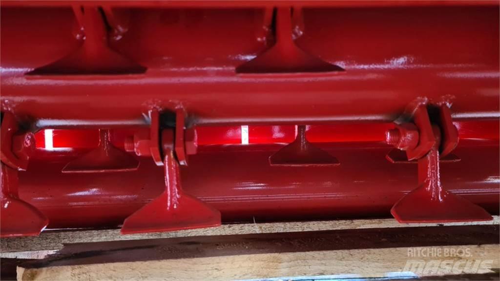 Maschio FURBA 140 Gadanheiras e cortadores de folhas para pastos