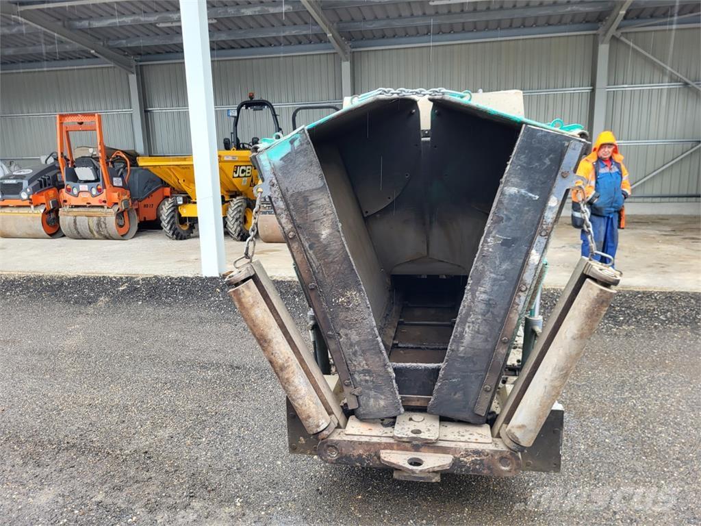 Vögele SUPER 800 Construção - Outros
