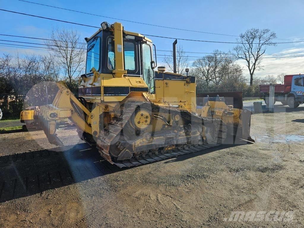 CAT D 5 M LGP Dozers - Tratores rastos