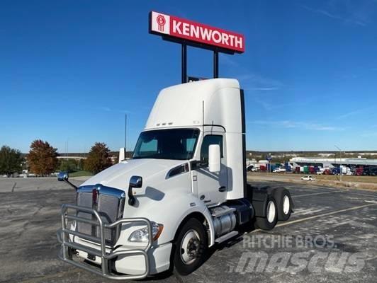 Kenworth T 680 Tractores (camiões)