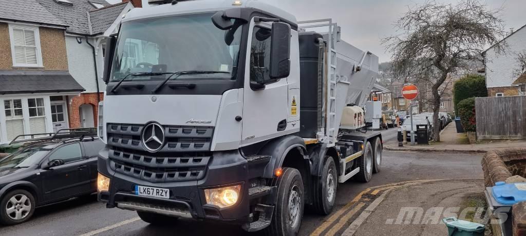 Mercedes-Benz HYN3C4 Betoneiras