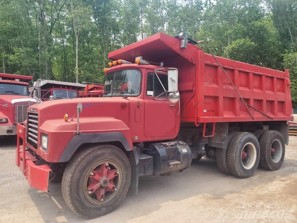 Mack RD690SX Camiões basculantes