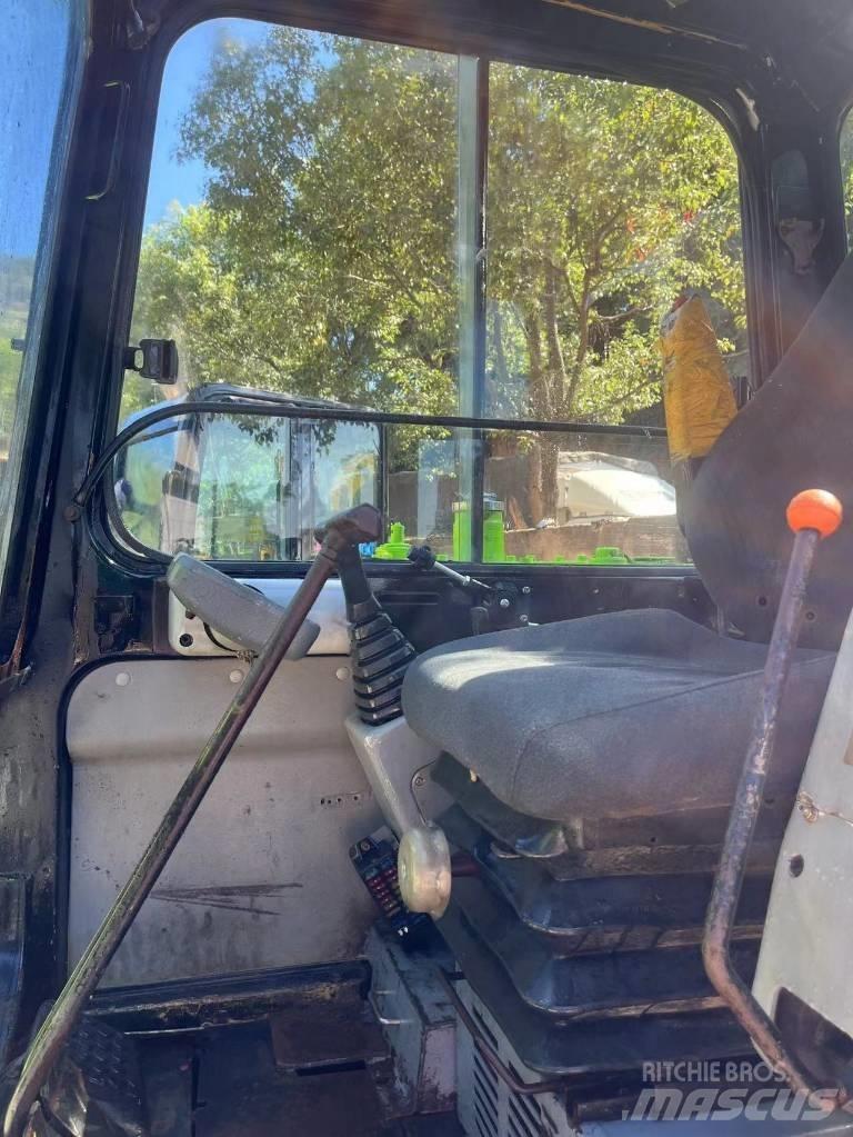 Hyundai R60-5 Escavadoras de rastos