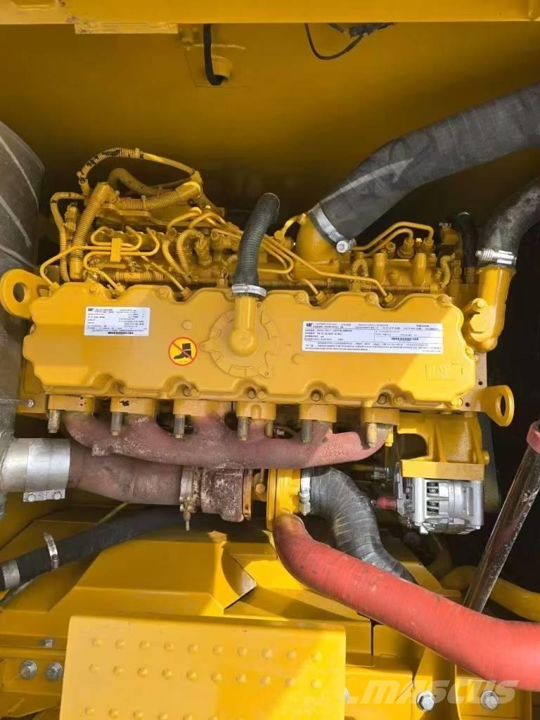 CAT 320 Escavadoras de rastos