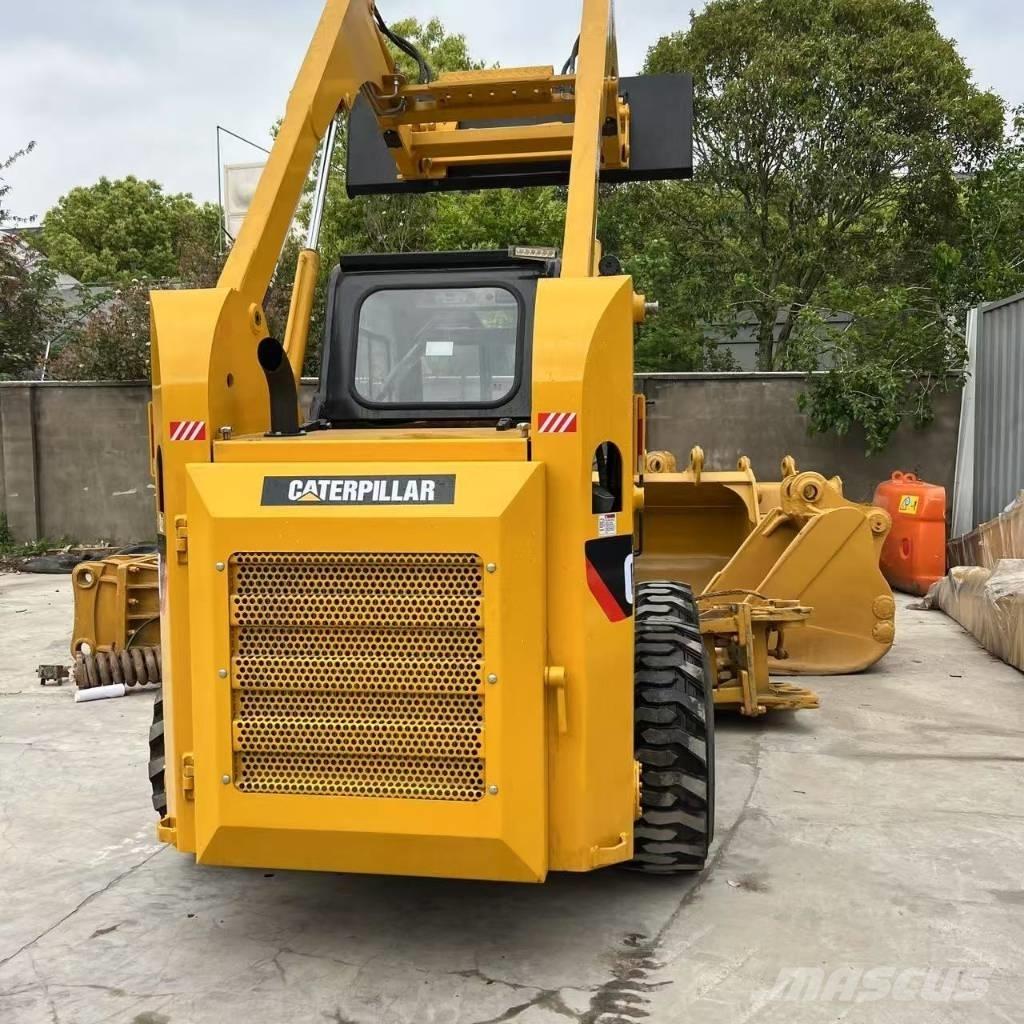 CAT 246 B Mini carregadoras