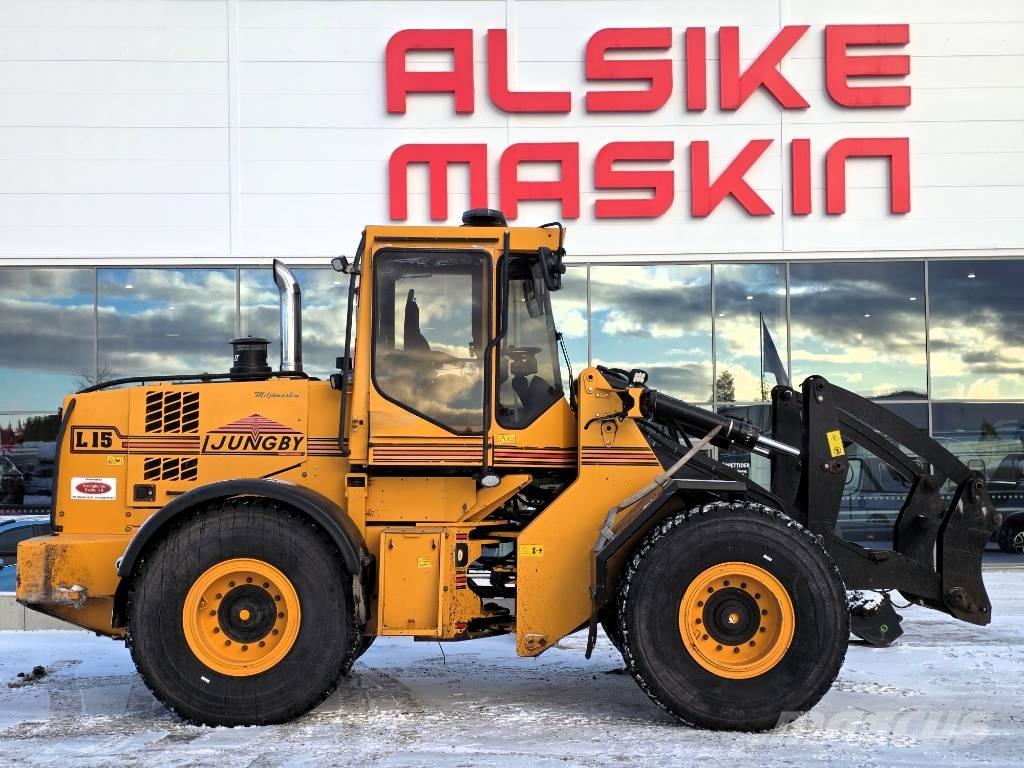 Ljungby L 15 Pás carregadoras de rodas