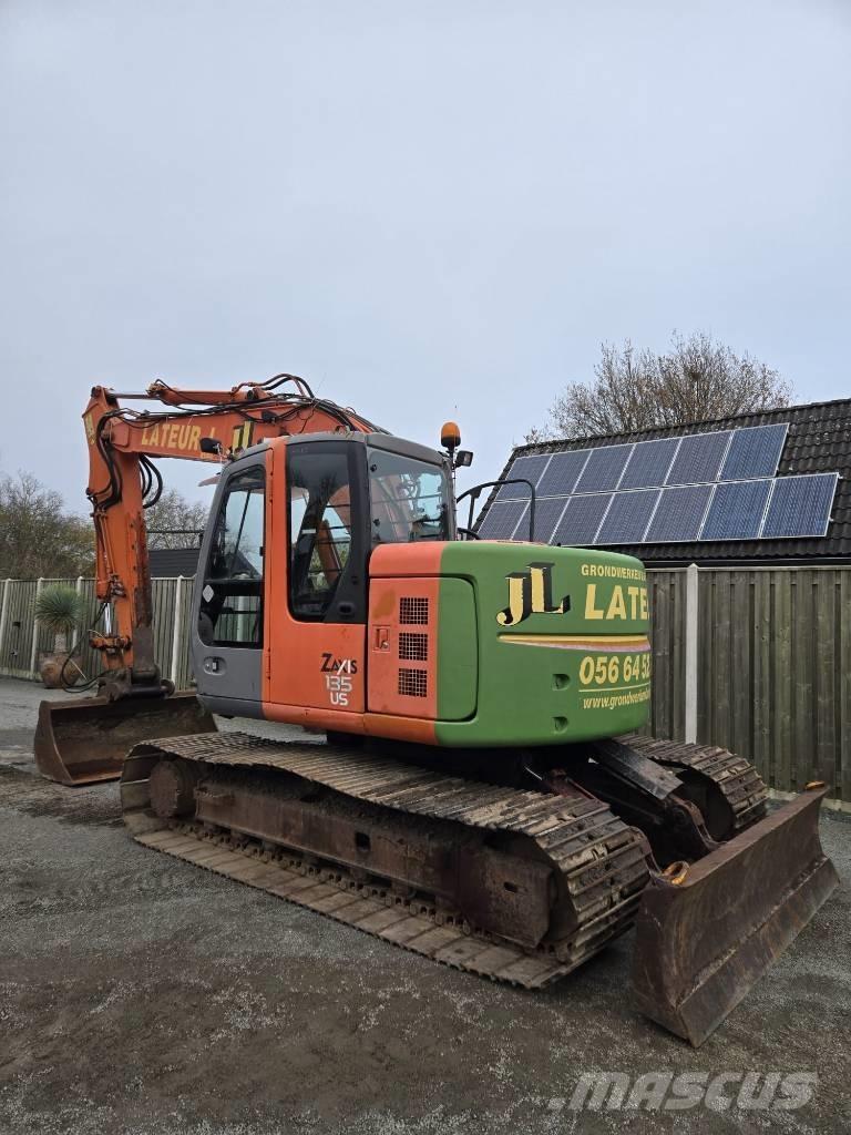 Hitachi ZX 135 US Escavadoras de rastos