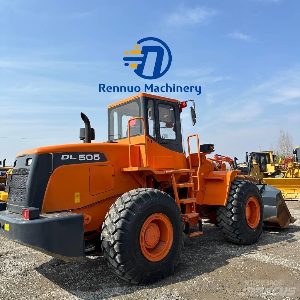 Doosan DL505 Pás carregadoras de rodas