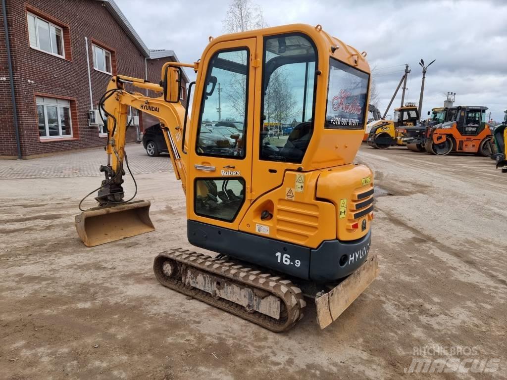 Hyundai R16-9 Mini Escavadoras <7t