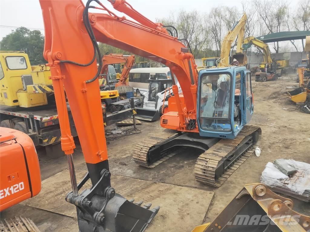 Hitachi EX120 Escavadoras Midi 7t - 12t