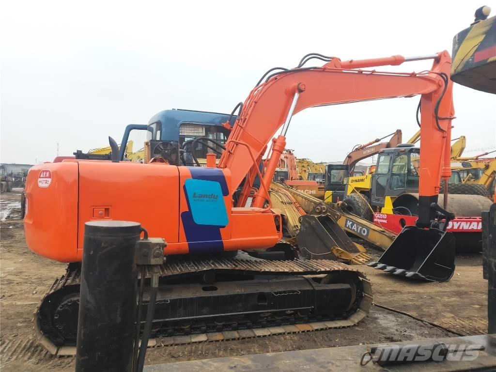 Hitachi EX120 Escavadoras Midi 7t - 12t