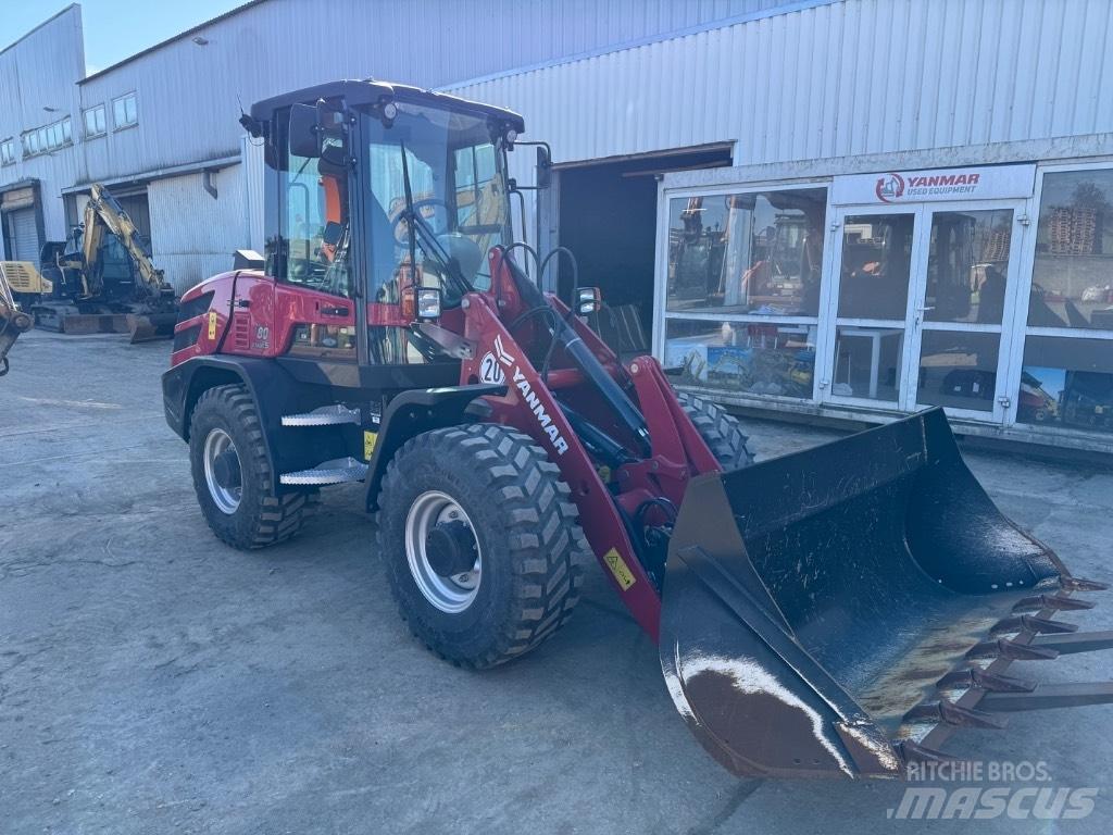Yanmar V80 (02162) Pás carregadoras de rodas